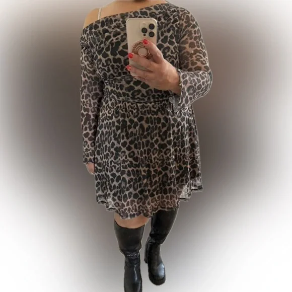 🐆 PLUS Animal Print Dress 🐆 - Picture 1 of 5